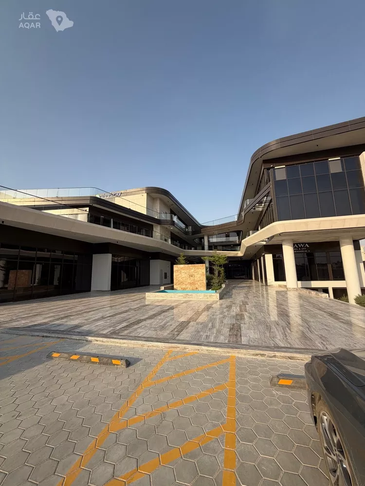 Commercial Office for Rent in Riyadh Al Qirawan 6