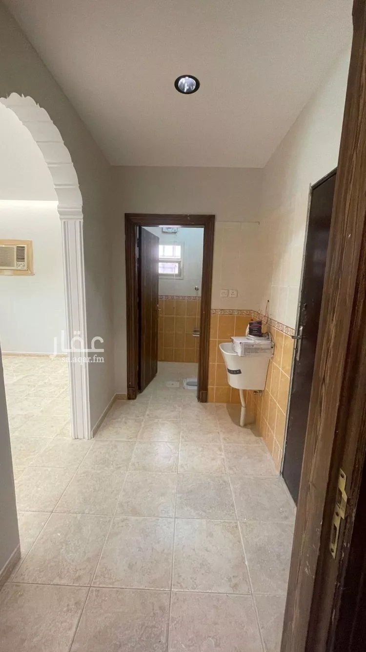 شقة للإيجار في شارع العشيرة, حي ظهرة لبن, مدينة الرياض, منطقة الرياض صورة 3