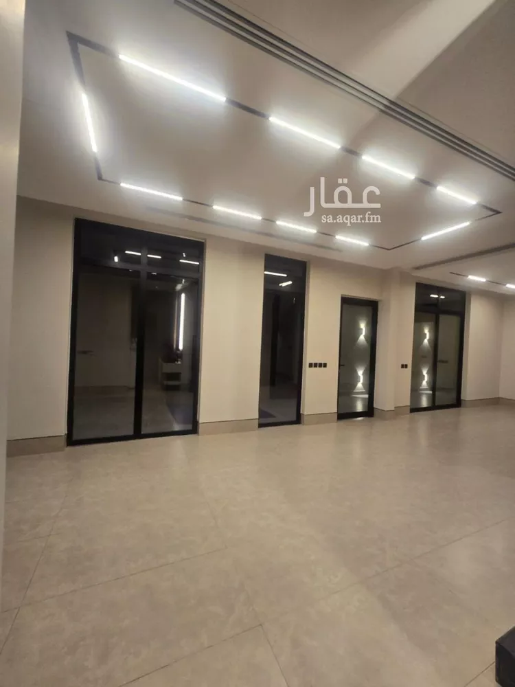 فيلا للبيع في شارع محمود الطرازي, حي النرجس, مدينة الرياض, منطقة الرياض 10