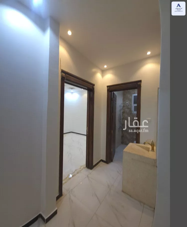 فيلا للبيع في شارع أبي الفضل الموفق, حي الرمال, مدينة الرياض, منطقة الرياض صورة 2