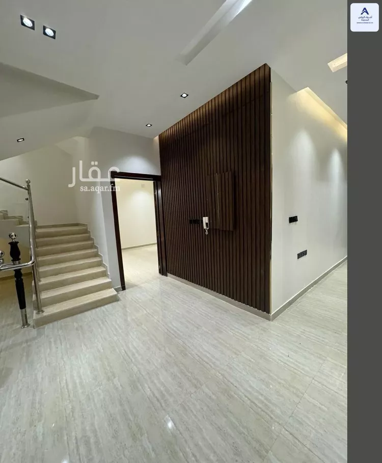 فيلا للبيع في شارع مسلم بن عبيدالله, حي الرمال, مدينة الرياض, منطقة الرياض صورة 2