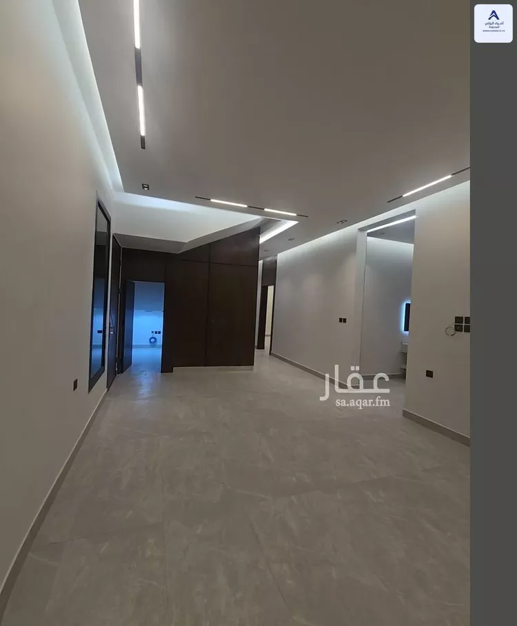 فيلا للبيع في شارع قيس بن الملوح, حي الرمال, مدينة الرياض, منطقة الرياض