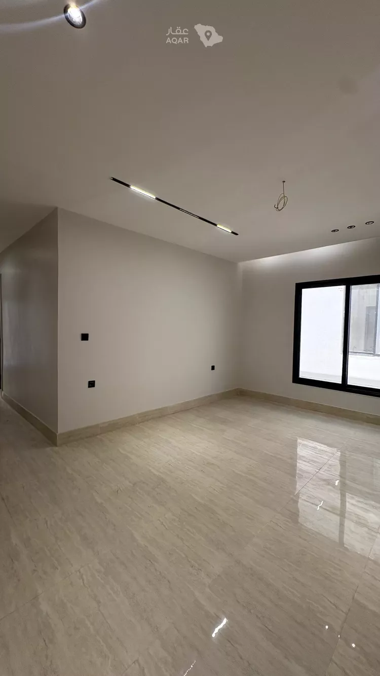 Apartment for Sale in Dammam Ash Shulah 7