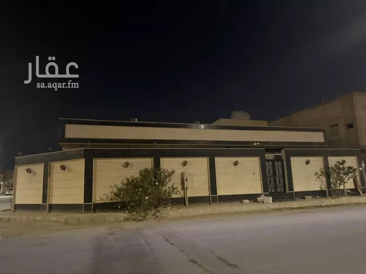 دور للبيع في شارع عبدالله ابن قيس, حي الشراع, مدينة الخبر, المنطقة الشرقية