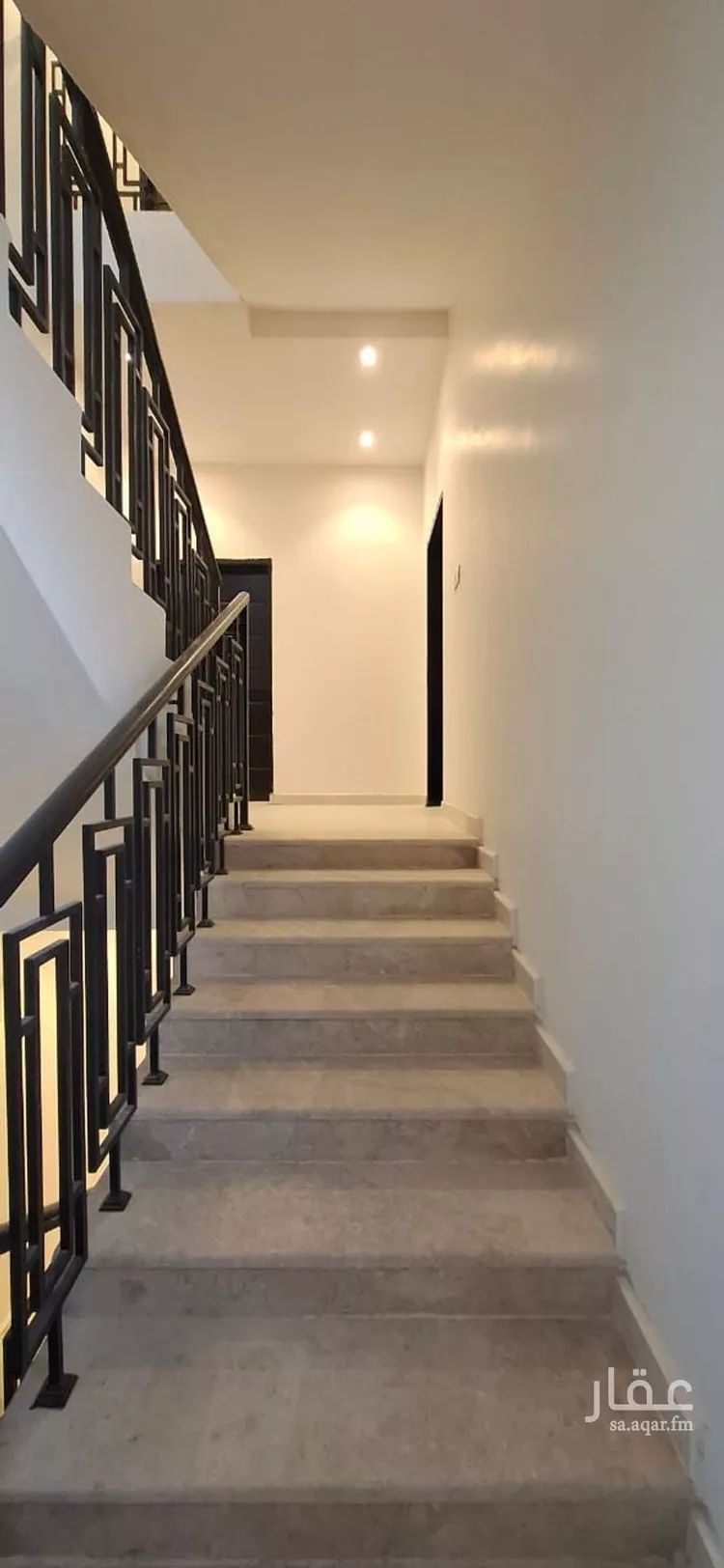 فيلا للإيجار في شارع احمد بن قاسم, حي المهدية, مدينة الرياض, منطقة الرياض صورة 3