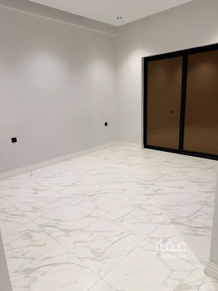 Apartment for Sale in Riyadh Al Malqa 9