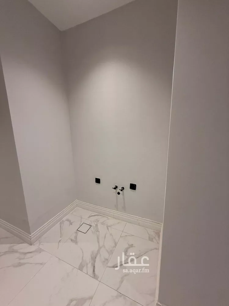 شقة للبيع في شارع وادي البطحاء, حي الملقا, مدينة الرياض, منطقة الرياض صورة 5