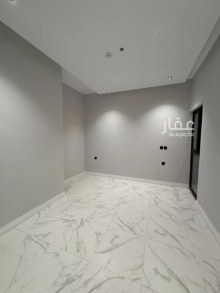 شقة للإيجار في شارع الافاضله, حي الملقا, مدينة الرياض, منطقة الرياض صورة 2