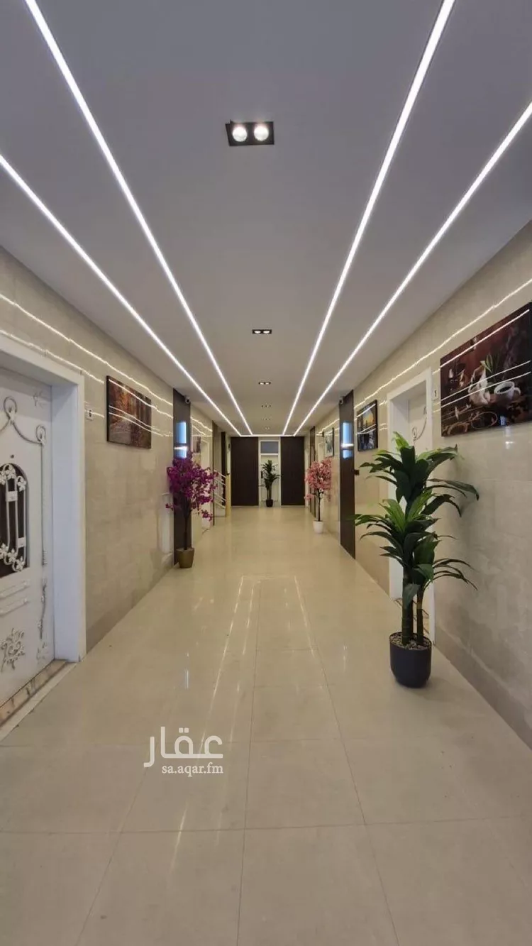 عمارة للبيع في شارع القبة, حي إشبيلية, مدينة الرياض, منطقة الرياض صورة 2