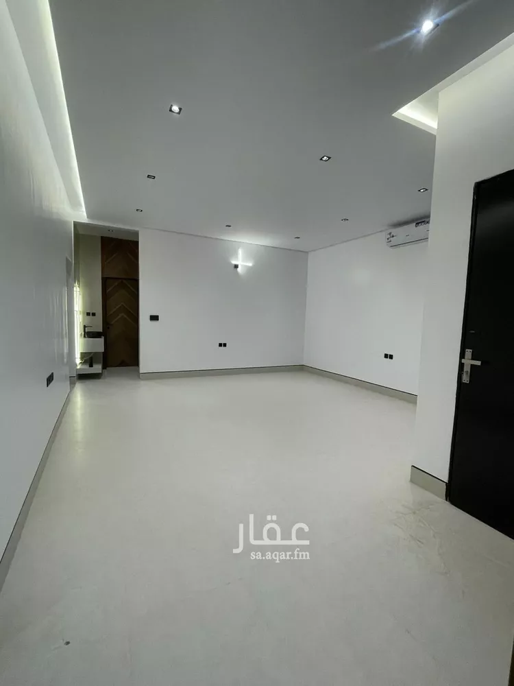 Apartment for Sale in Al Muzahimiyah Tuwaiq 9