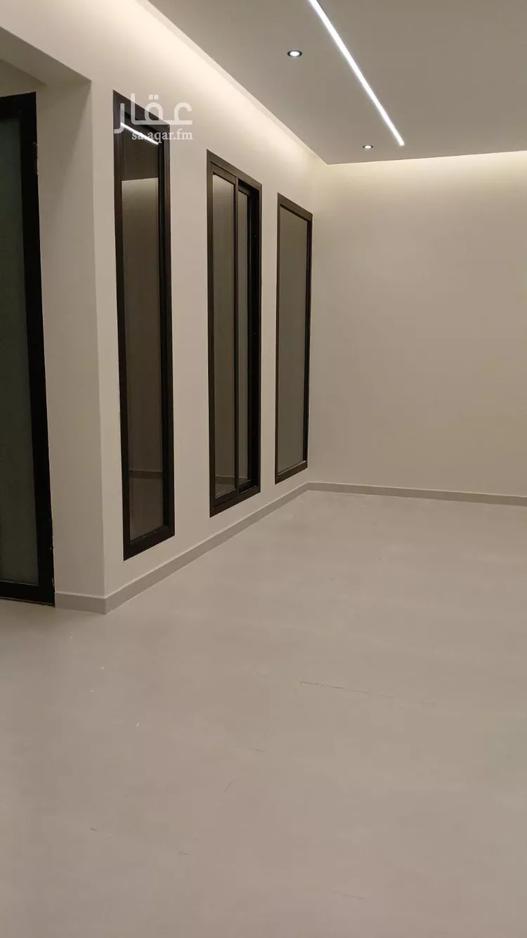 فيلا للبيع في شارع حمد بن عتيق, حي الفاروق, مدينة الرياض, منطقة الرياض صورة 3