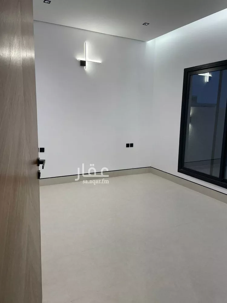 Apartment for Sale in Al Muzahimiyah Tuwaiq 8