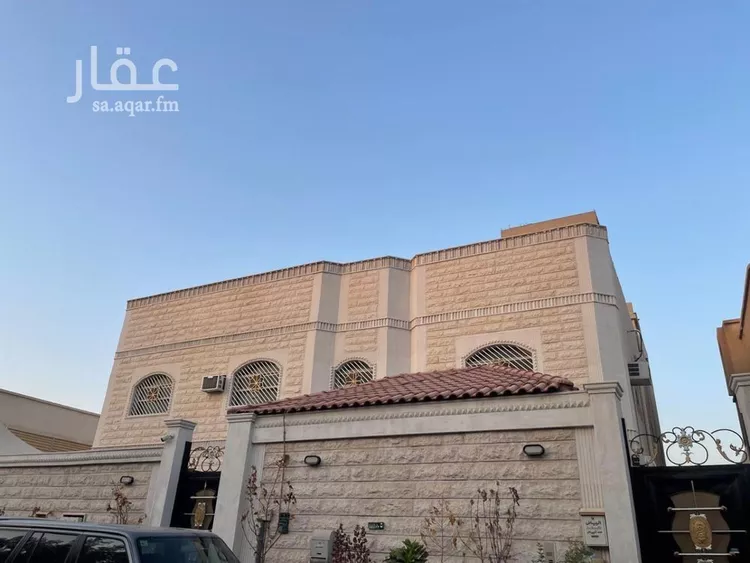 فيلا للبيع في شارع النباع, حي السعادة, مدينة الرياض, منطقة الرياض صورة 3