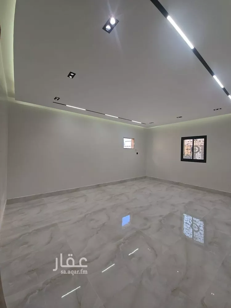 دور للبيع في شارع ابن الطاهري, حي الرمال, مدينة الرياض, منطقة الرياض صورة 4