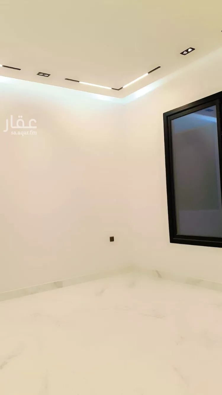 دور للبيع في شارع عبدالرحمن البهكلي, حي الرمال, مدينة الرياض, منطقة الرياض صورة 3