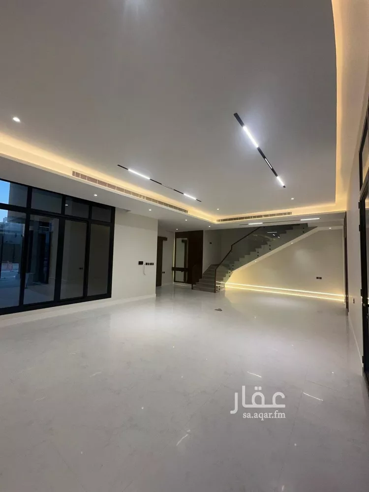 فيلا للبيع في شارع قطب الدين بن السلطان, حي المهدية, مدينة الرياض, منطقة الرياض صورة 5