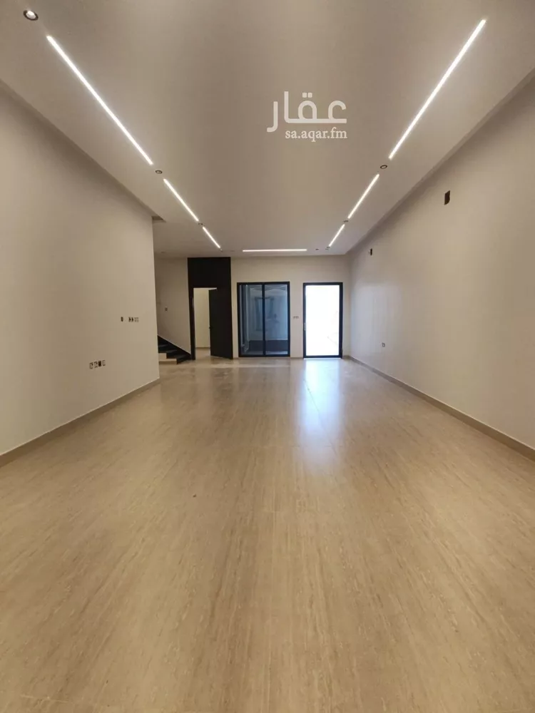 فيلا للبيع في شارع فهد العقيلي, حي الخليج, مدينة الرياض, منطقة الرياض صورة 4