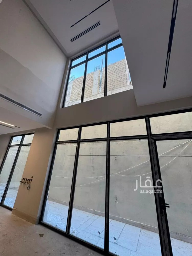 فيلا للبيع في شارع النواس بن سمعان, حي العارض, مدينة الرياض, منطقة الرياض 12