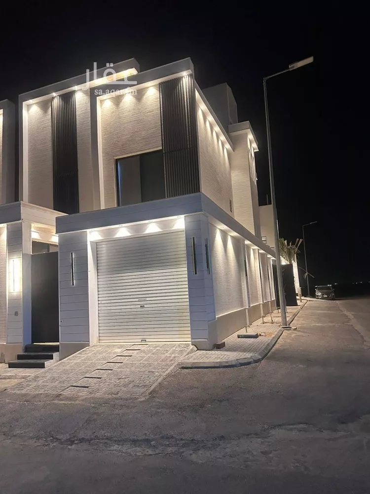 فيلا للبيع في شارع زينب بنت أحمد, حي بدر, مدينة الرياض, منطقة الرياض صورة 2