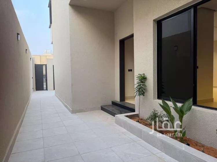 فيلا للبيع في شارع عقرباء 126, حي عقرباء, مدينة الجبيلة, منطقة الرياض صورة 2