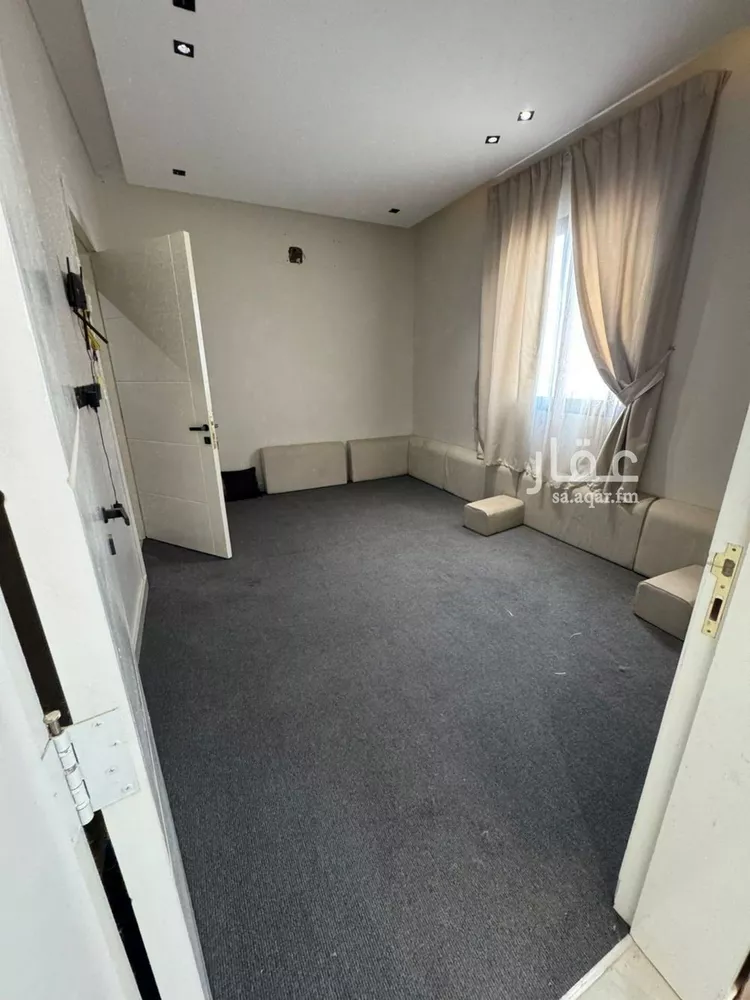 دور للإيجار في شارع عبدالملك الفتني, حي بدر, مدينة الرياض, منطقة الرياض صورة 5