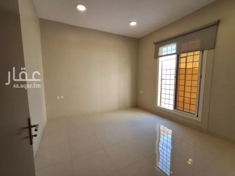 شقة للإيجار في شارع حسن الشاعر, حي عكاظ, مدينة الرياض, منطقة الرياض صورة 4