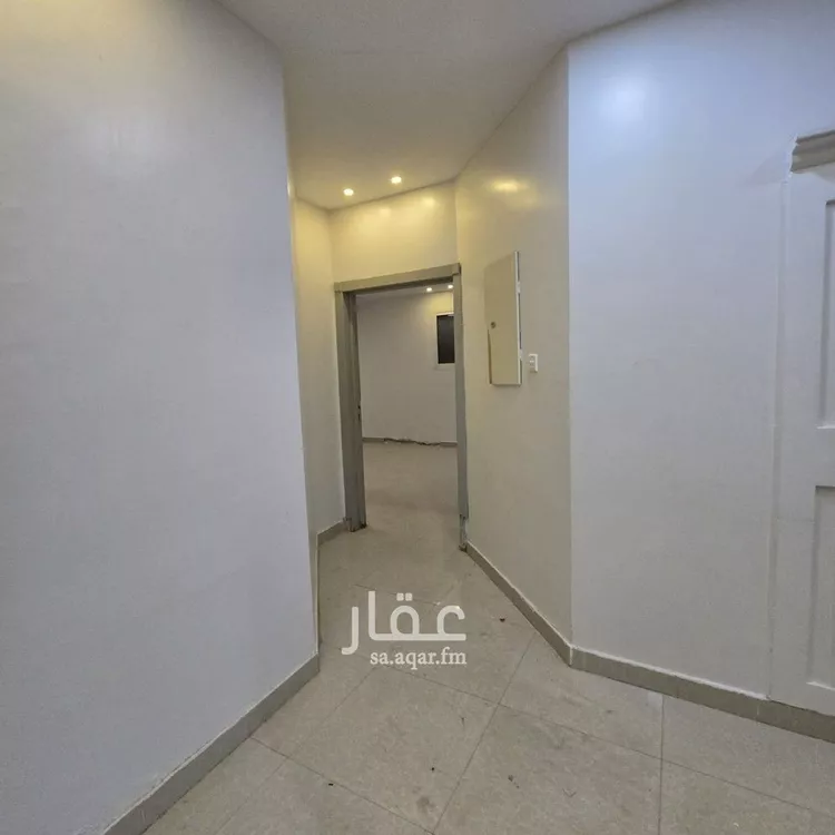 فيلا للإيجار في شارع عبدالرحمن الجبرتي, حي طويق, مدينة الرياض, منطقة الرياض صورة 2