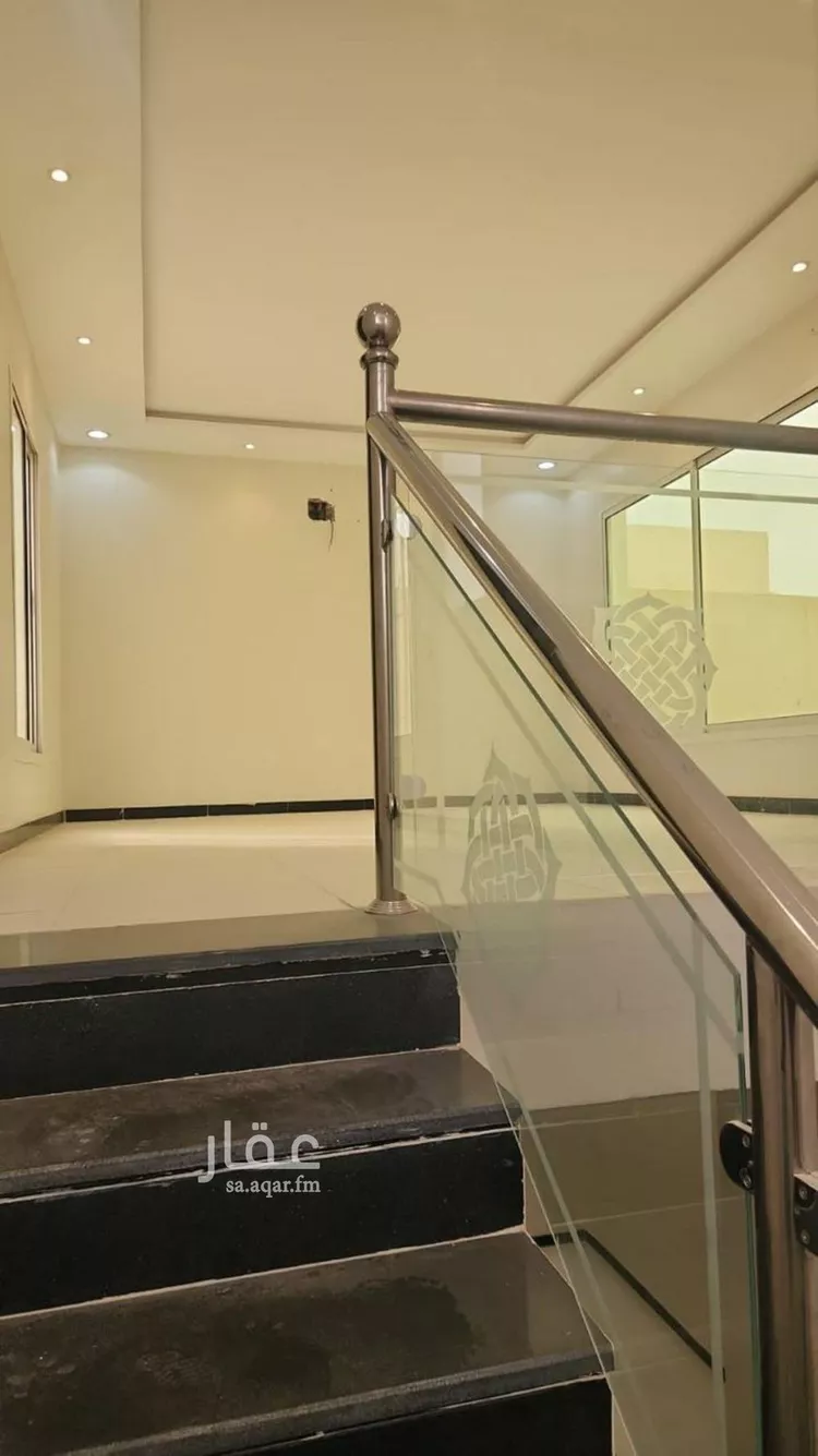 فيلا للإيجار في شارع بشير البصري, حي بدر, مدينة الرياض, منطقة الرياض صورة 2