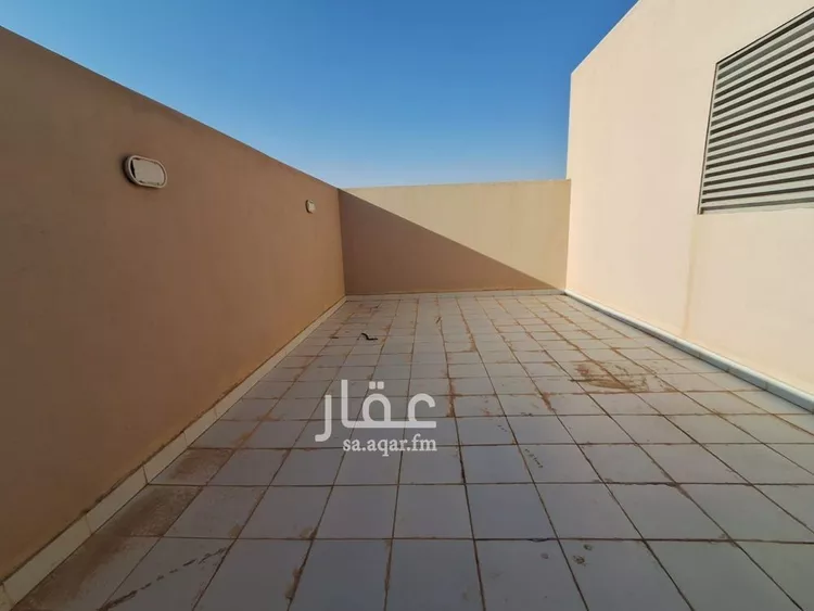 شقة للإيجار في شارع حسن الشاعر, حي عكاظ, مدينة الرياض, منطقة الرياض صورة 2