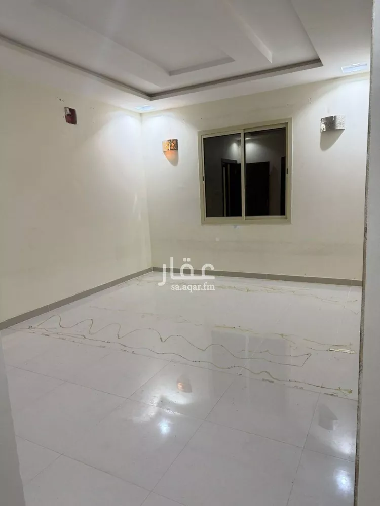 شقة للإيجار في شارع حسن الشاعر, حي عكاظ, مدينة الرياض, منطقة الرياض