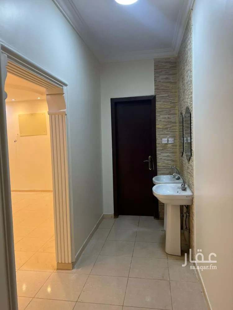 شقة للإيجار في شارع المغزل, حي ظهرة لبن, مدينة الرياض, منطقة الرياض