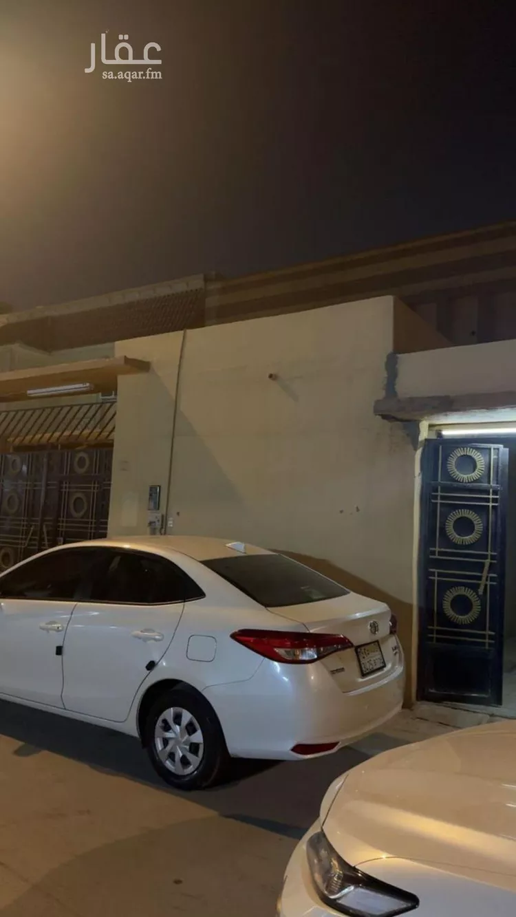 فيلا للبيع في شارع طلال بن جبر, حي النهضة, مدينة الرياض, منطقة الرياض صورة 2