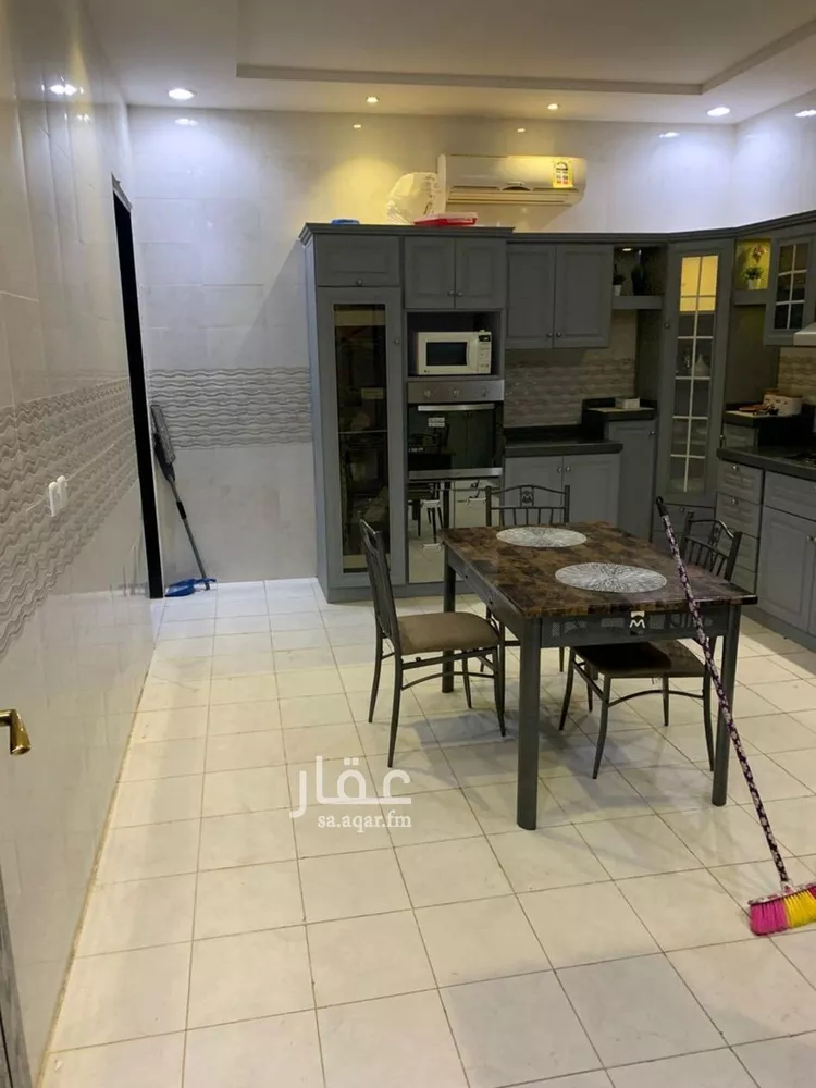 فيلا للإيجار في شارع المرفق, حي ظهرة لبن, مدينة الرياض, منطقة الرياض صورة 4