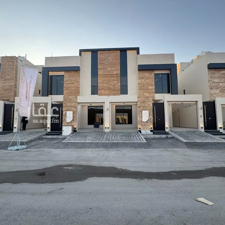 فيلا للبيع في شارع الصفار الذهبي, حي عكاظ, مدينة الرياض, منطقة الرياض