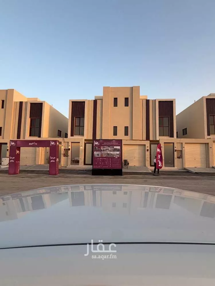 Floor for Sale in Riyadh Okaz