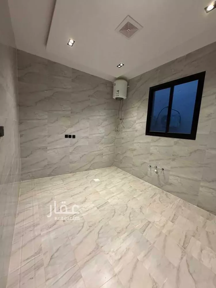 دور للبيع في شارع سراج الدين العسقلاني, حي عكاظ, مدينة الرياض, منطقة الرياض 6