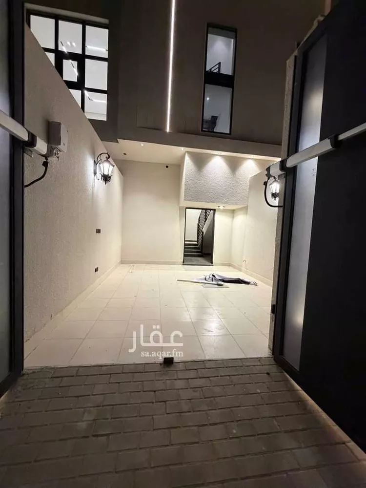 Floor for Sale in Riyadh Dahiat Namar