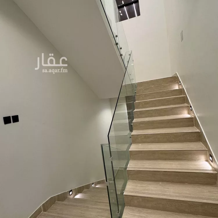 دور للبيع في شارع احمد بن جعفر القفطي, حي العوالي, مدينة الرياض, منطقة الرياض صورة 3