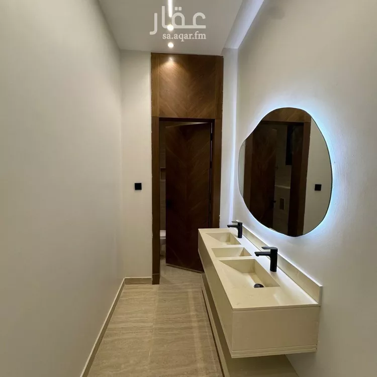 دور للبيع في شارع عبدالواحد السلمي, حي طويق, مدينة الرياض, منطقة الرياض صورة 3