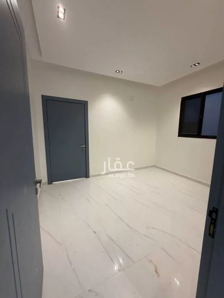 Floor for Sale in Riyadh Okaz صورة 4