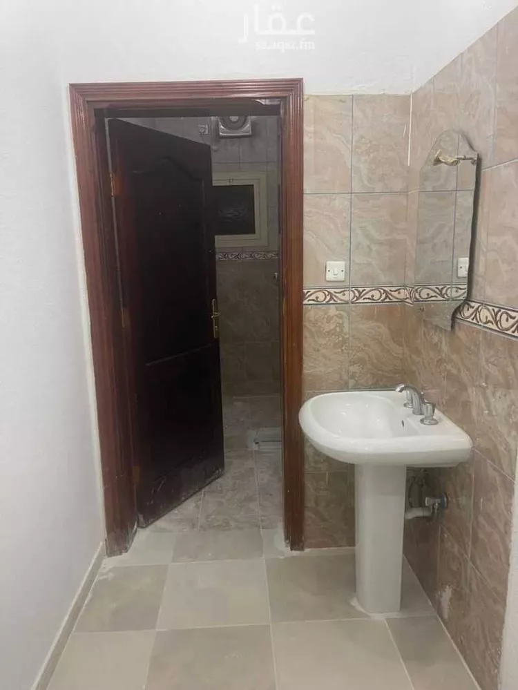 شقة للإيجار في حي ، شارع احمد بن خالد ، حي الدفاع ، المدينة المنورة ، منطقة المدينة المنورة صورة 4