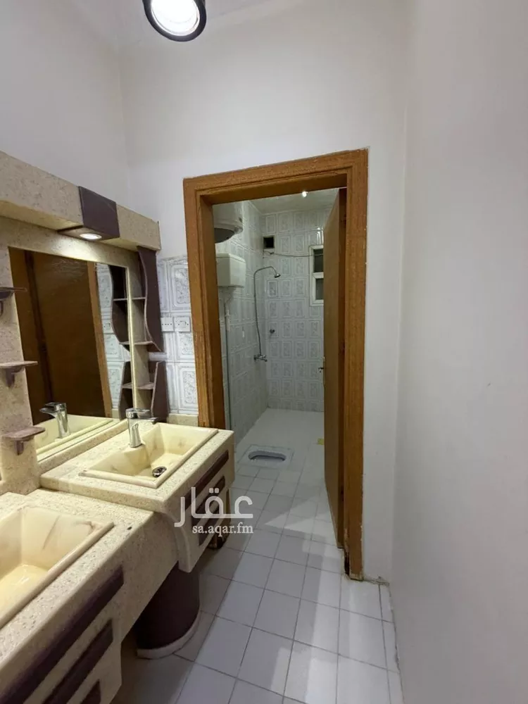 فيلا للبيع في شارع المنقلة, حي اليرموك, مدينة الرياض, منطقة الرياض 7