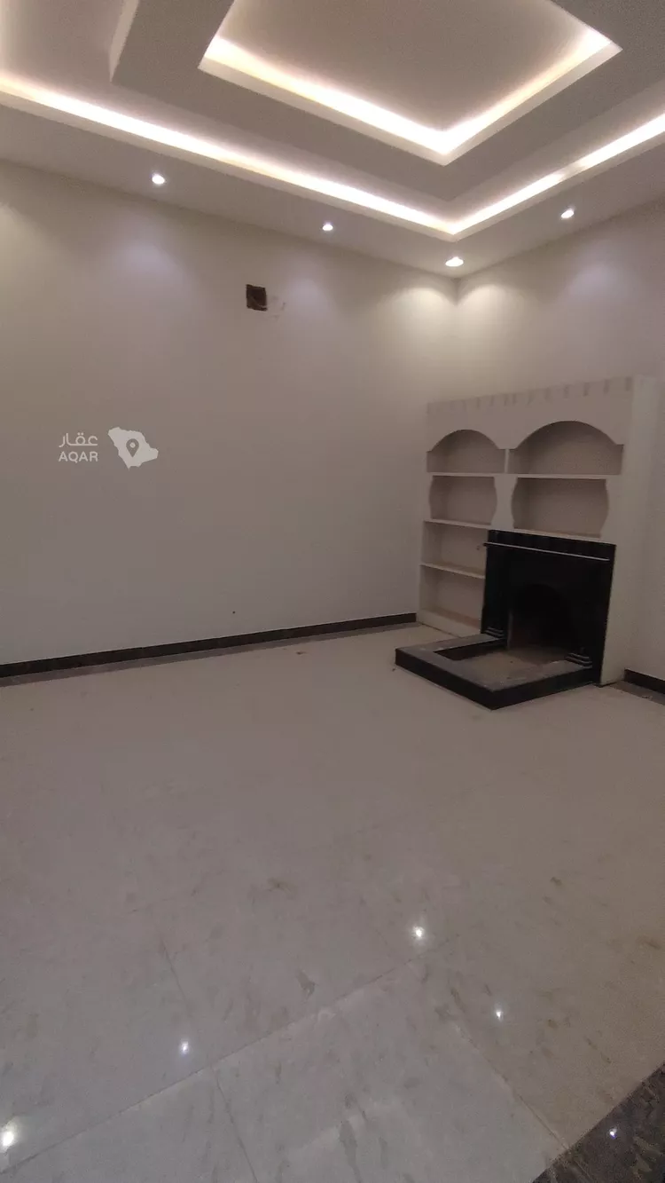 فيلا للبيع في شارع محمد ابي نقطه, حي الرمال, مدينة الرياض, منطقة الرياض