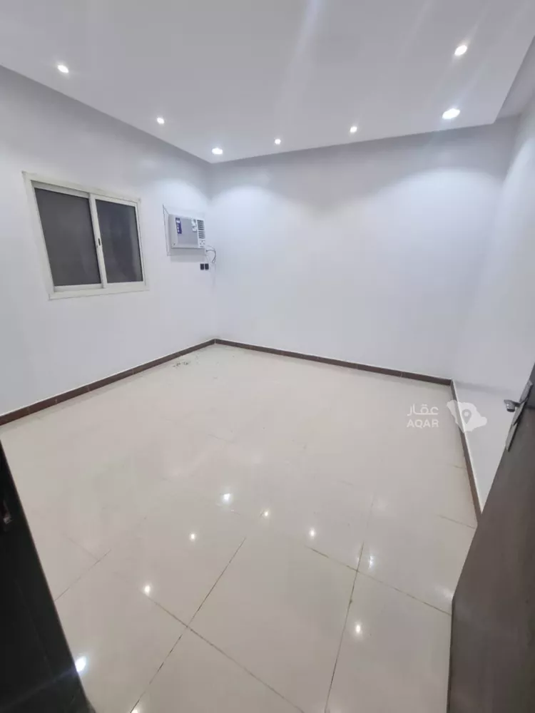 شقة للبيع في شارع احمد بن سعد الاصبهاني, حي الرمال, مدينة الرياض, منطقة الرياض صورة 3