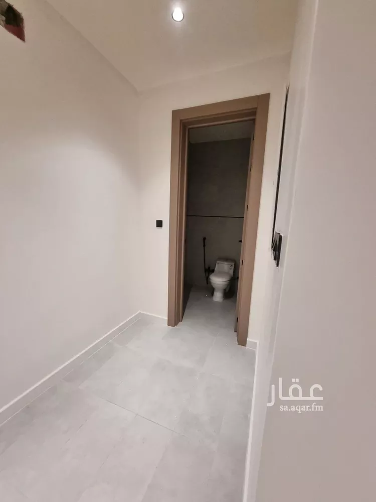 دور للبيع في شارع رقم 254, حي النرجس, مدينة الرياض, منطقة الرياض صورة 2