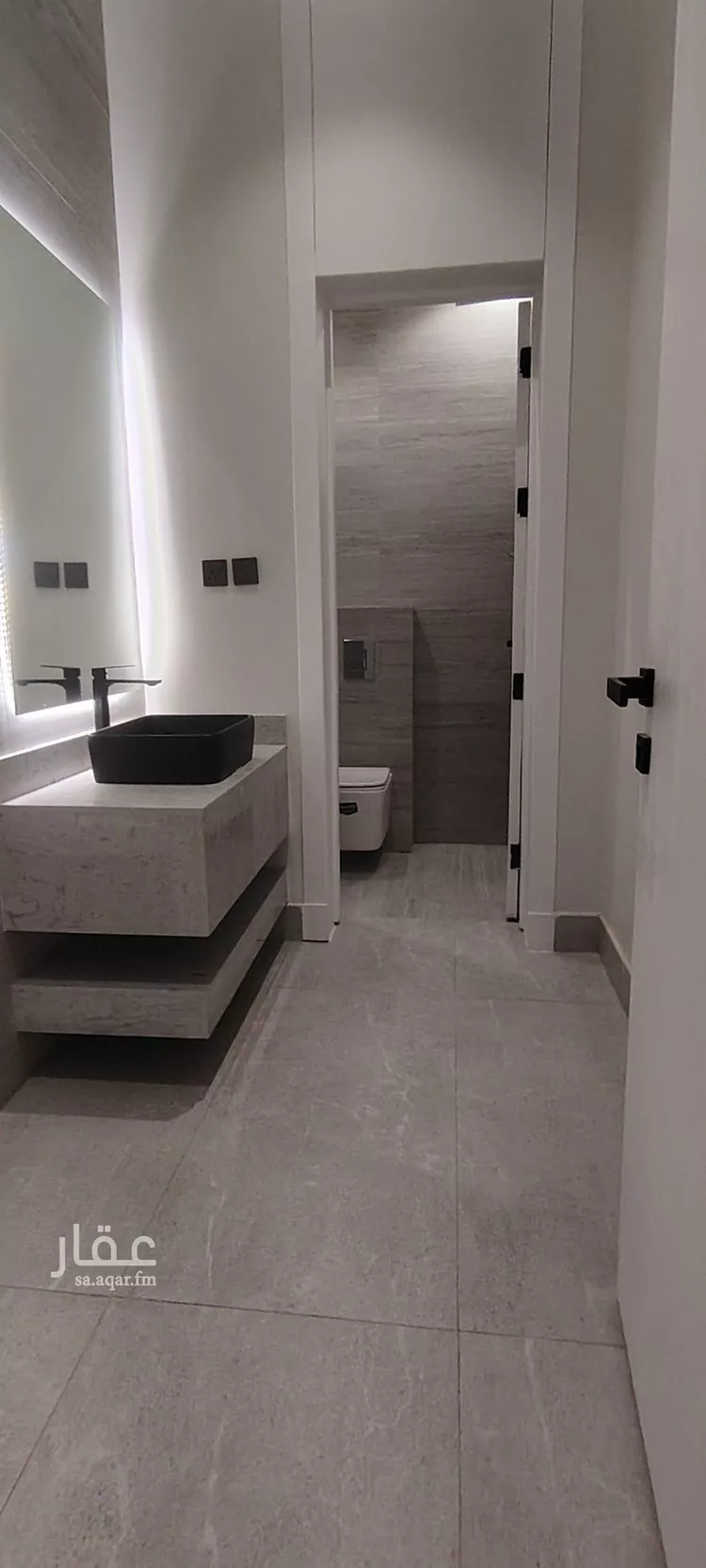 Villa for Sale in Riyadh Al Yarmouk 9
