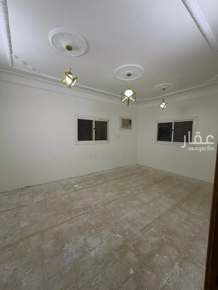 فيلا للبيع في شارع المنقلة, حي اليرموك, مدينة الرياض, منطقة الرياض 15