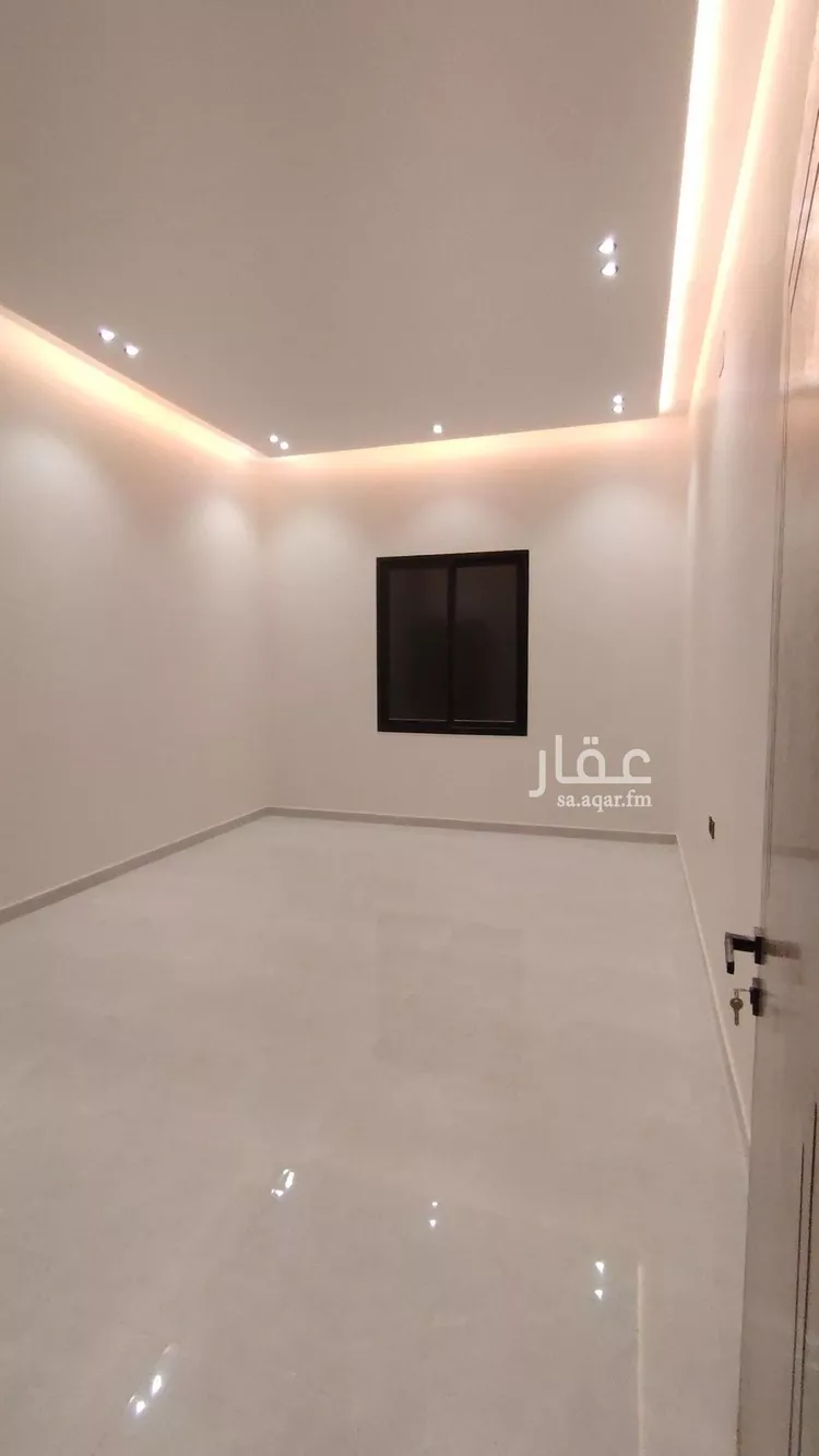 فيلا للبيع في شارع بوابة الشرق, حي الجنادرية, مدينة الرياض, منطقة الرياض 16