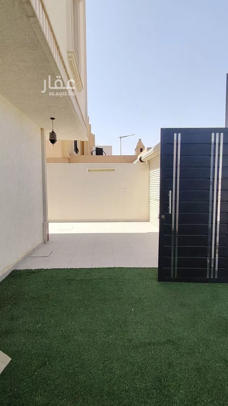 فيلا للبيع في شارع شهيد الدين ثم الوطن عبدالرحمن بن عبدال, حي ظهرة لبن, مدينة الرياض, منطقة الرياض 10