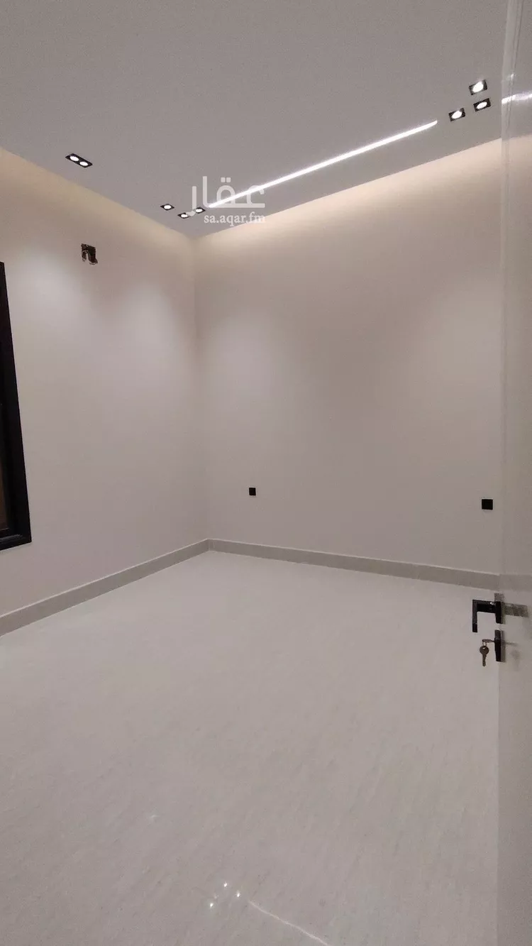 Floor for Sale in Riyadh Al Janadriyah صورة 2